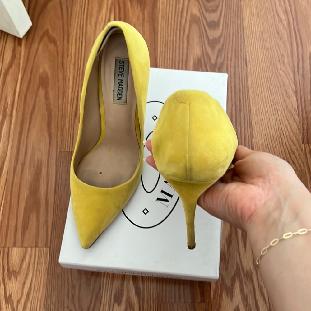 Steve Madden Daisie Yellow Suede Leather Pumps heels